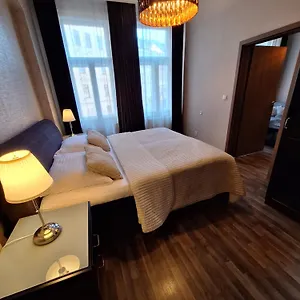  Apartment Moravia